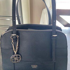 GUESS HUNTLEY CALI HANDBAG